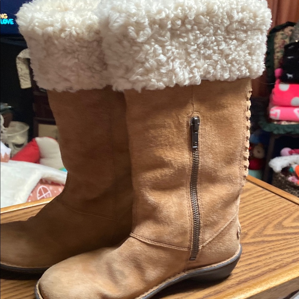 UGG Chestnut Brown Shearling-Lined Suede Boots